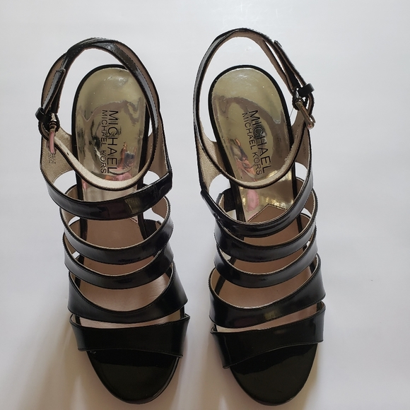 Michael Kors  heels size 6.5 M - Picture 2 of 13